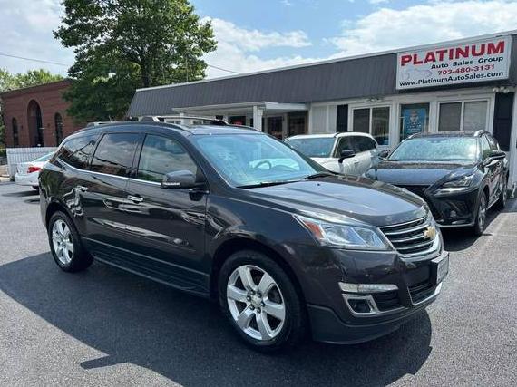 CHEVROLET TRAVERSE 2017 1GNKVGKD8HJ245645 image