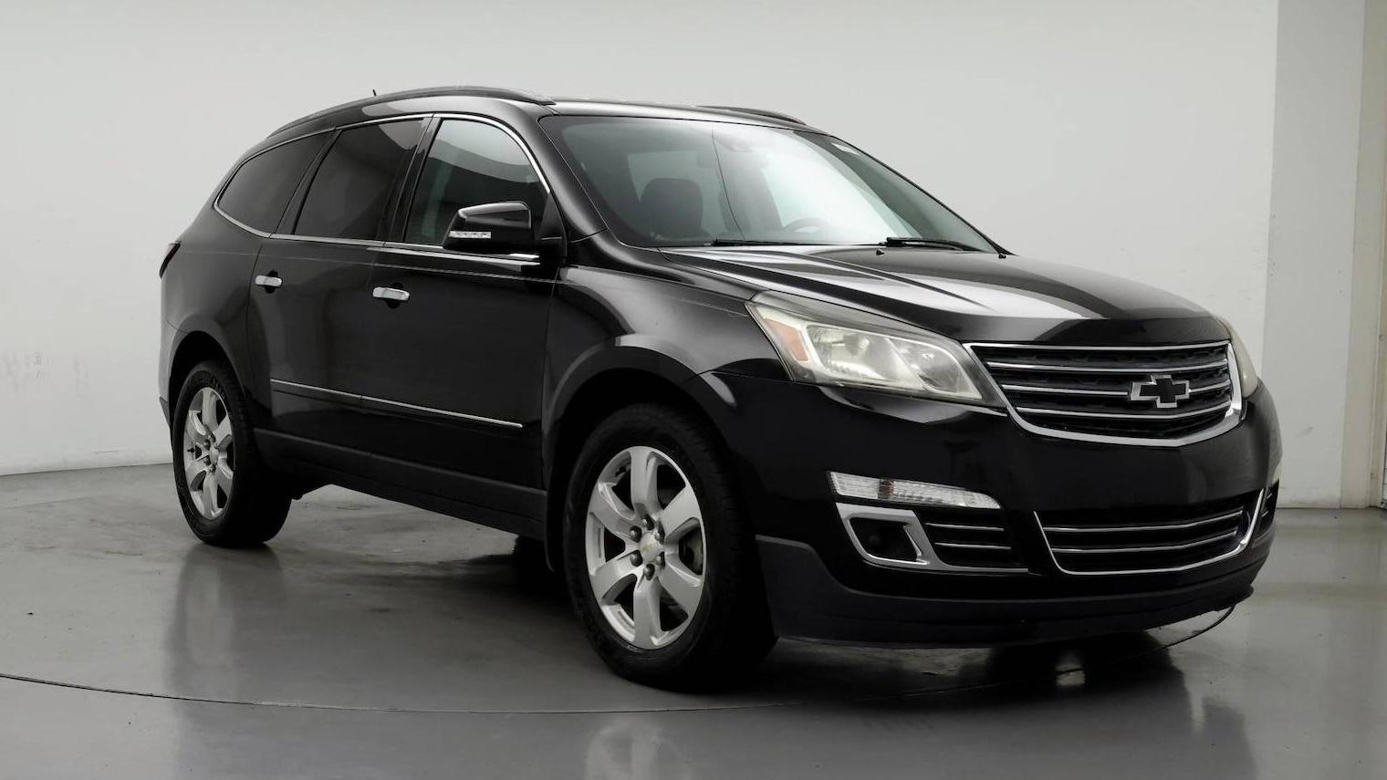 CHEVROLET TRAVERSE 2017 1GNKRJKD1HJ120813 image