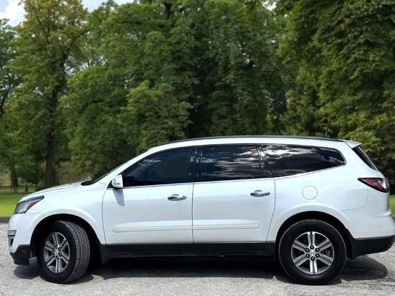 CHEVROLET TRAVERSE 2017 1GNKRGKD8HJ342039 image CHEVROLET TRAVERSE 2017 1GNKRGKD8HJ342039 image