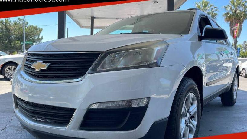 CHEVROLET TRAVERSE 2017 1GNKRFED1HJ199764 image