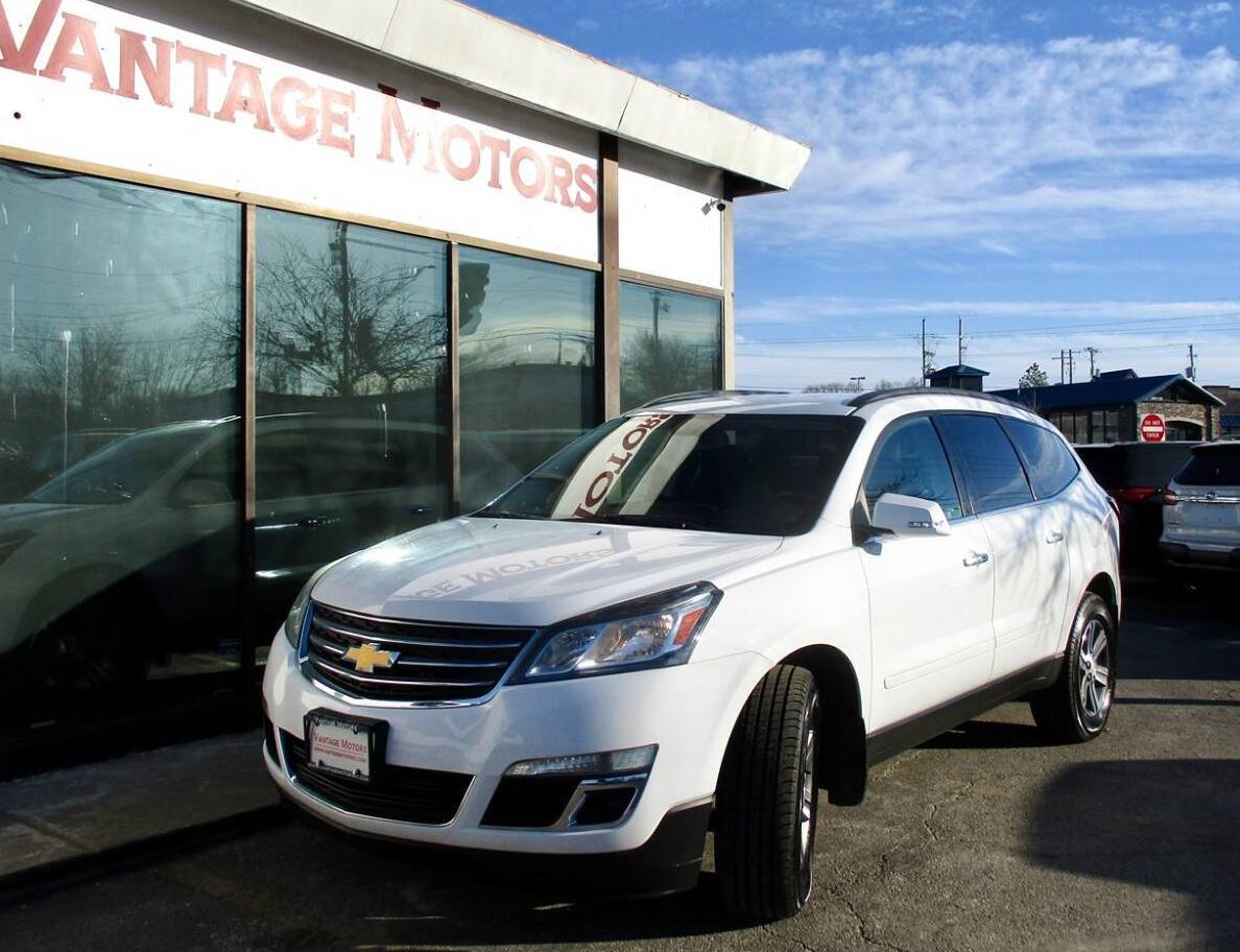 CHEVROLET TRAVERSE 2017 1GNKVHKD0HJ123707 image