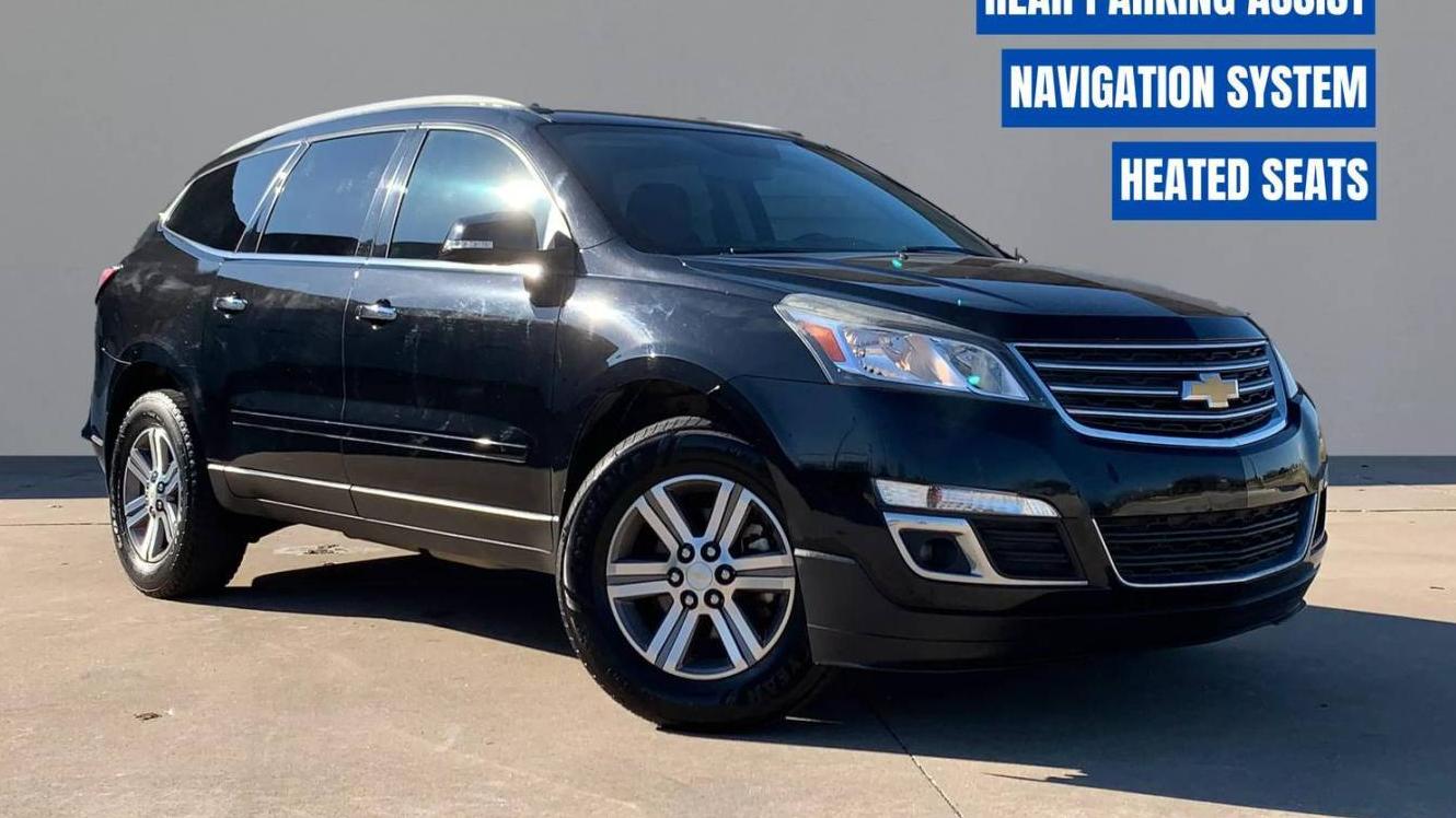 CHEVROLET TRAVERSE 2017 1GNKRHKD8HJ324551 image