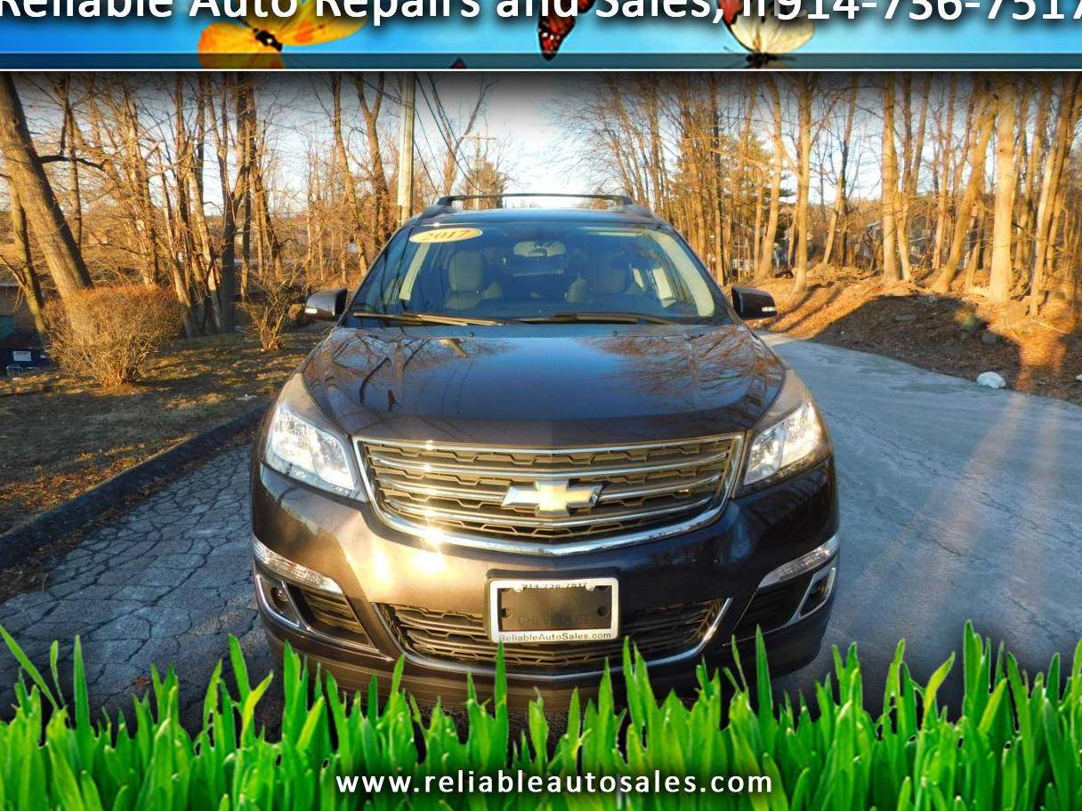 CHEVROLET TRAVERSE 2017 1GNKVGKD4HJ233105 image