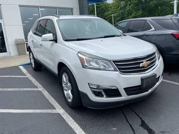 CHEVROLET TRAVERSE 2017 1GNKVGKD4HJ185931 image