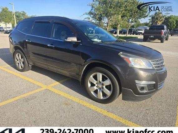 CHEVROLET TRAVERSE 2017 1GNKRGKD3HJ322720 image
