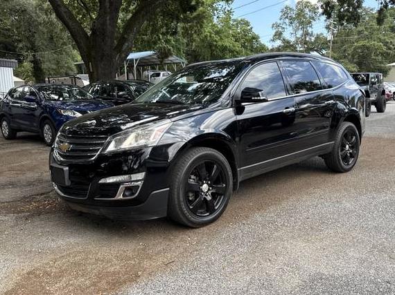 CHEVROLET TRAVERSE 2017 1GNKRGKD8HJ239848 image