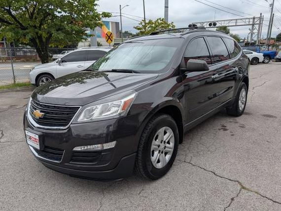 CHEVROLET TRAVERSE 2017 1GNKVFKD1HJ333673 image CHEVROLET TRAVERSE 2017 1GNKVFKD1HJ333673 image