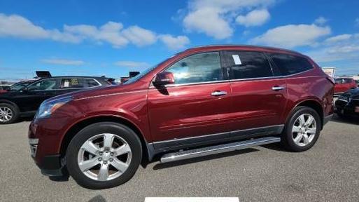 CHEVROLET TRAVERSE 2017 1GNKRGKD5HJ195761 image