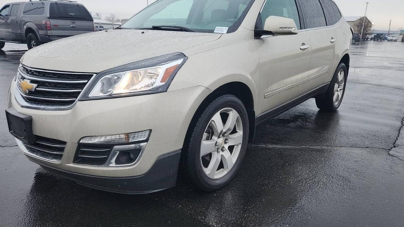 CHEVROLET TRAVERSE 2017 1GNKVJKD5HJ133852 image