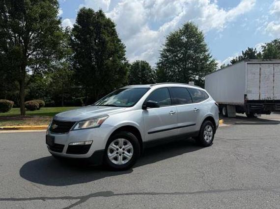CHEVROLET TRAVERSE 2017 1GNKVFED2HJ164873 image