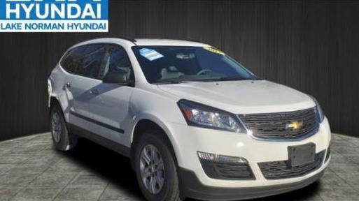 CHEVROLET TRAVERSE 2017 1GNKRFED7HJ256274 image