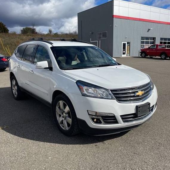 CHEVROLET TRAVERSE 2017 1GNKVJKDXHJ136391 image CHEVROLET TRAVERSE 2017 1GNKVJKDXHJ136391 image