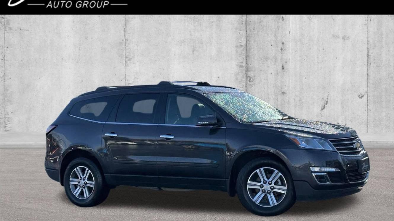 CHEVROLET TRAVERSE 2017 1GNKVHKD2HJ290831 image