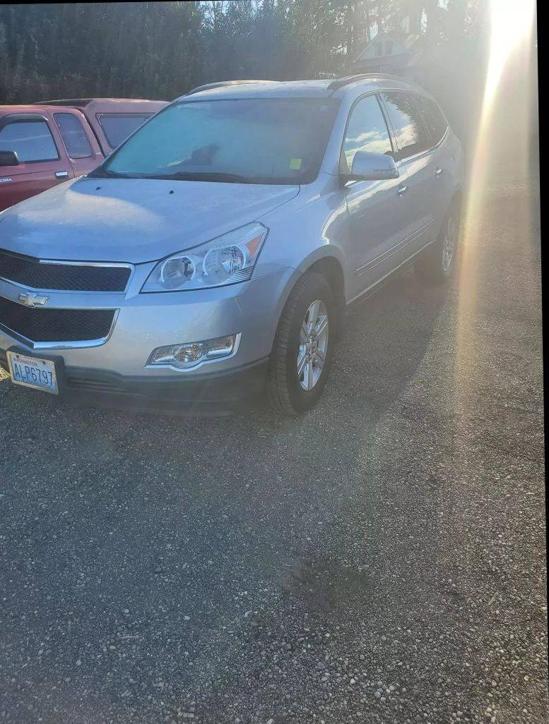 CHEVROLET TRAVERSE 2012 1GNKVJED0CJ353971 image