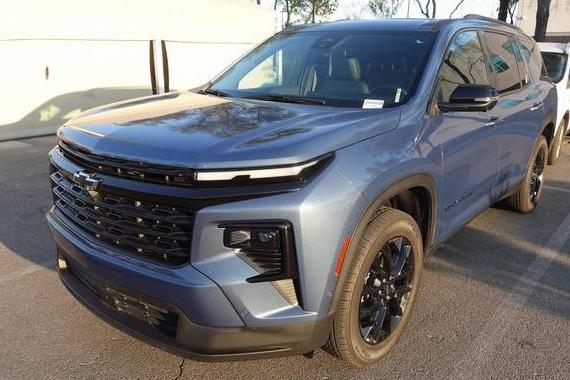 CHEVROLET TRAVERSE 2024 1GNERGKS1RJ142651 image