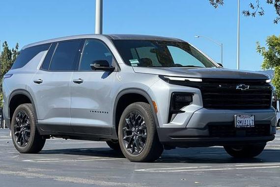 CHEVROLET TRAVERSE 2024 1GNEREKS9RJ140067 image