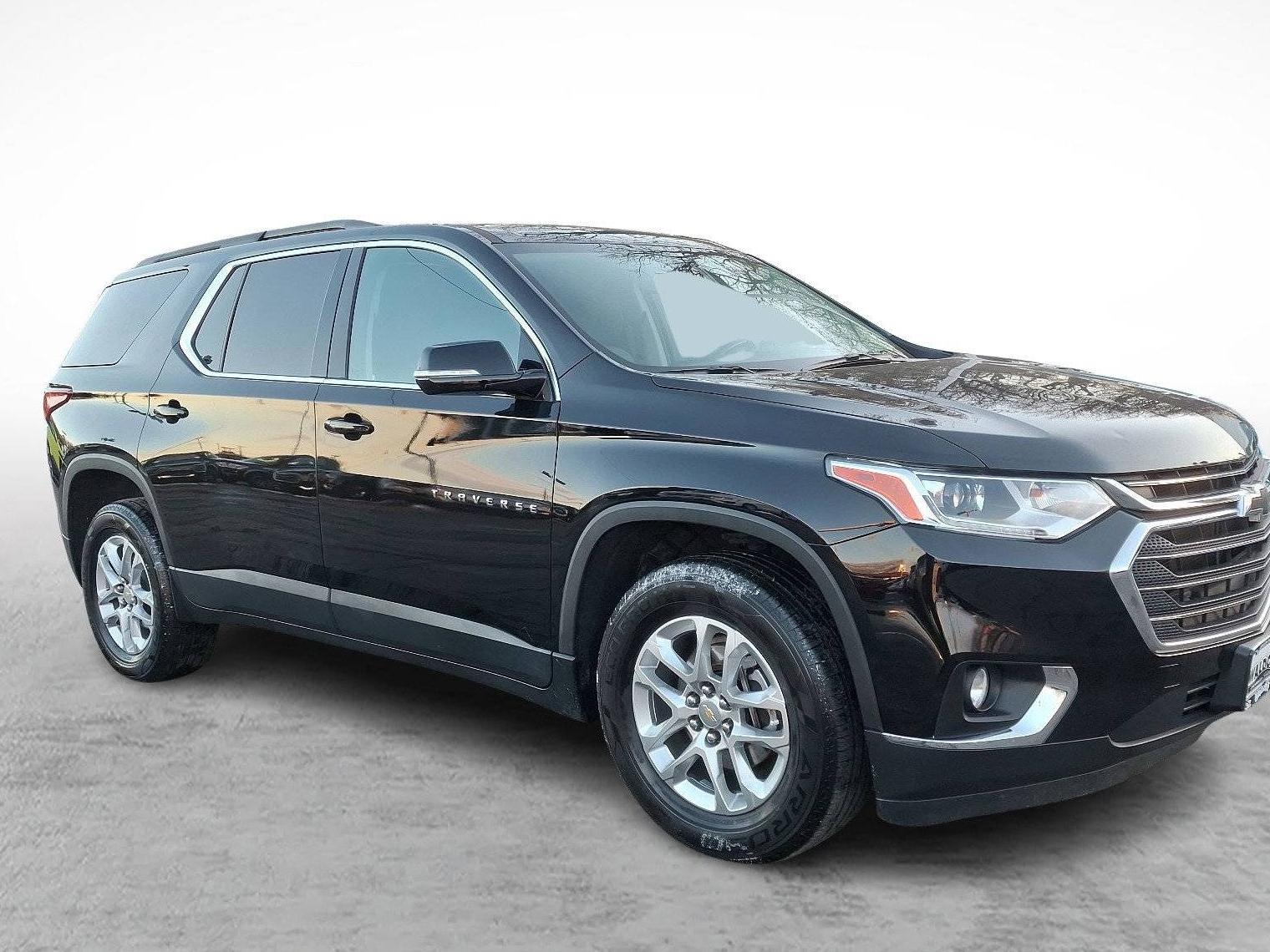 CHEVROLET TRAVERSE 2020 1GNERGKW6LJ110904 image