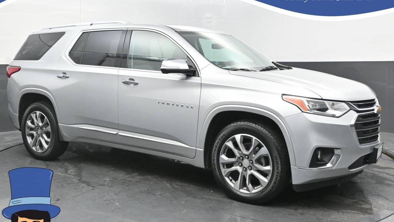 CHEVROLET TRAVERSE 2020 1GNEVKKW4LJ187821 image