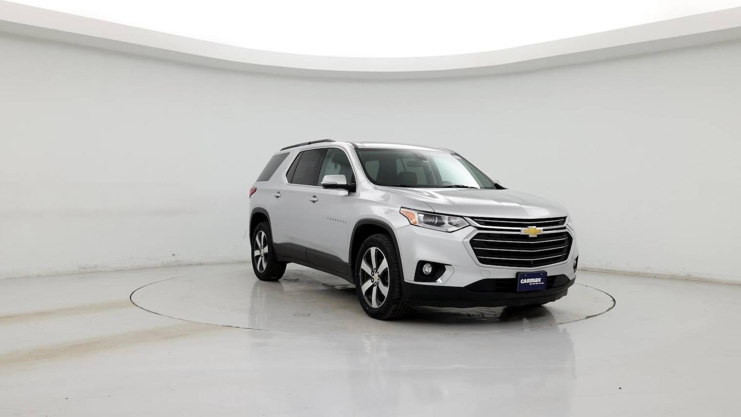 CHEVROLET TRAVERSE 2020 1GNEVHKW7LJ286104 image