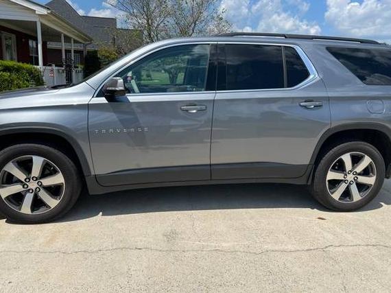 CHEVROLET TRAVERSE 2020 1GNERHKW6LJ271517 image