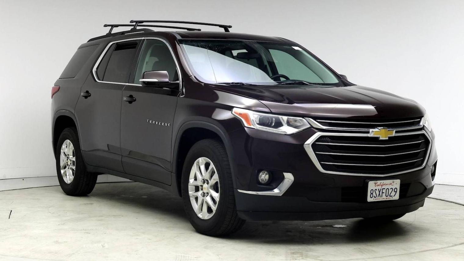 CHEVROLET TRAVERSE 2020 1GNERGKW9LJ320168 image