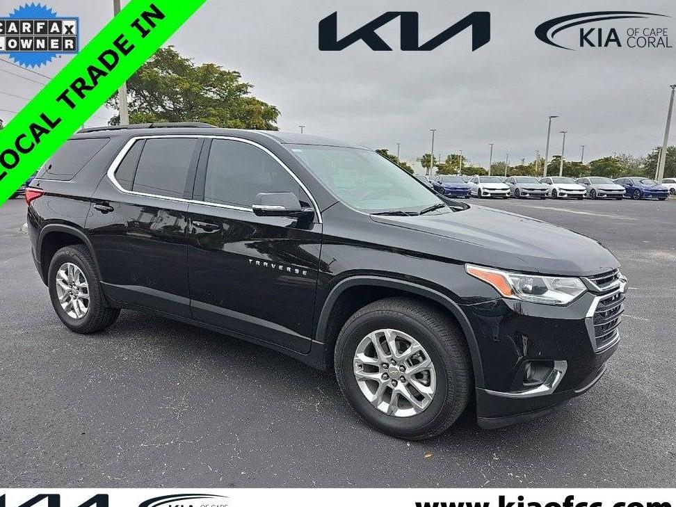 CHEVROLET TRAVERSE 2020 1GNERGKW1LJ318673 image