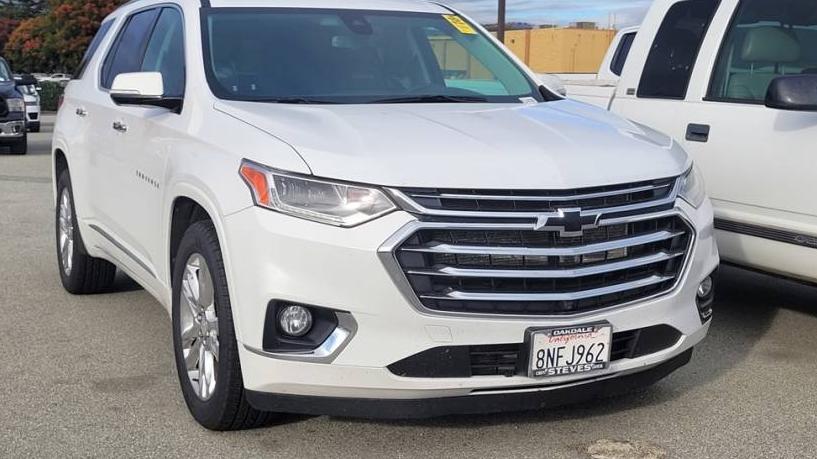 CHEVROLET TRAVERSE 2020 1GNEVNKW3LJ143150 image