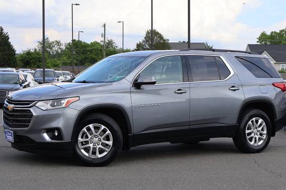 CHEVROLET TRAVERSE 2020 1GNEVGKW2LJ176703 image