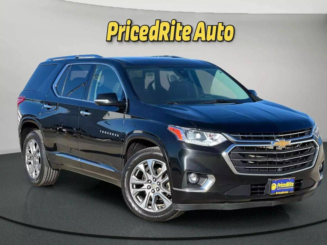 CHEVROLET TRAVERSE 2020 1GNEVKKW8LJ103614 image