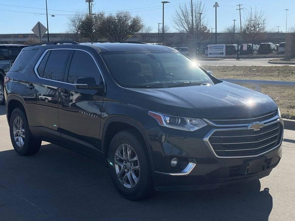 CHEVROLET TRAVERSE 2020 1GNERHKW0LJ233426 image