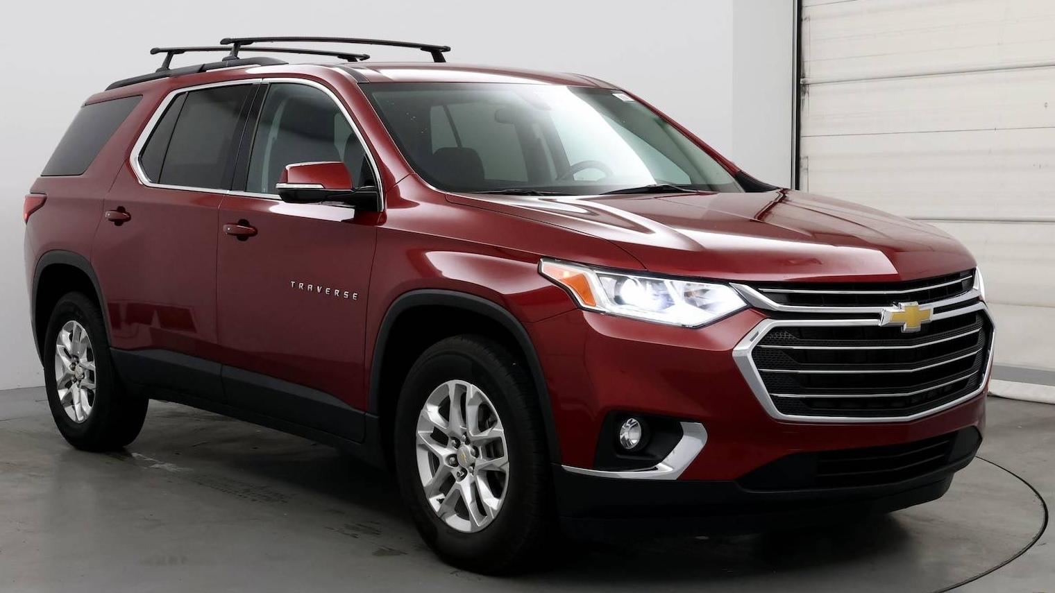 CHEVROLET TRAVERSE 2020 1GNERGKW4LJ249008 image