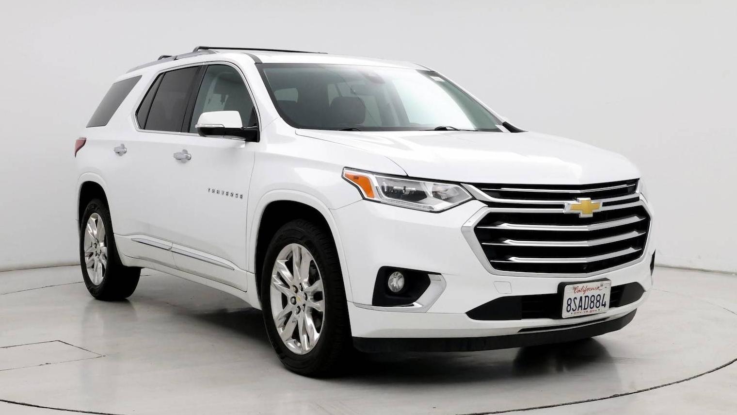 CHEVROLET TRAVERSE 2020 1GNERNKW1LJ266921 image