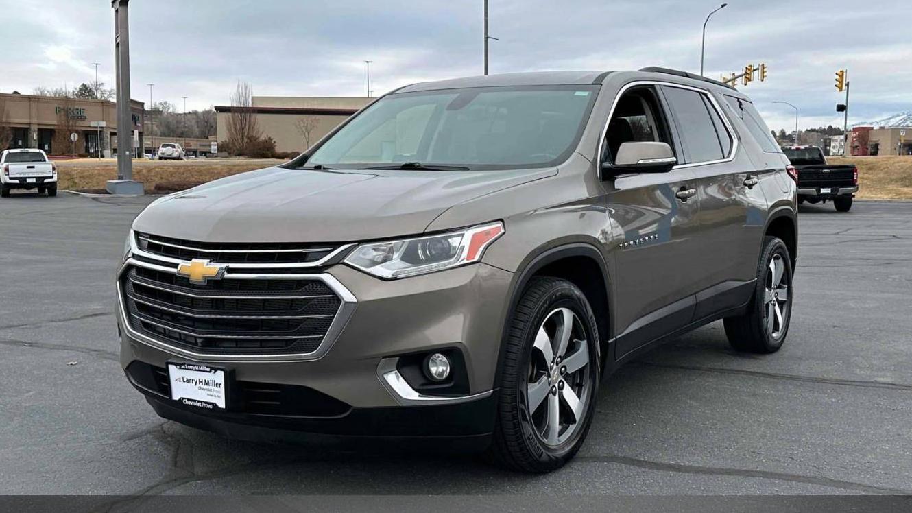 CHEVROLET TRAVERSE 2020 1GNEVHKW0LJ108311 image