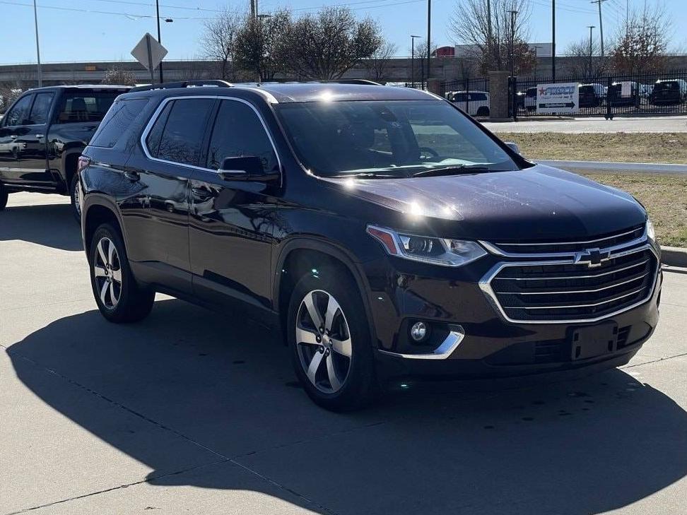 CHEVROLET TRAVERSE 2020 1GNERHKW8LJ105824 image