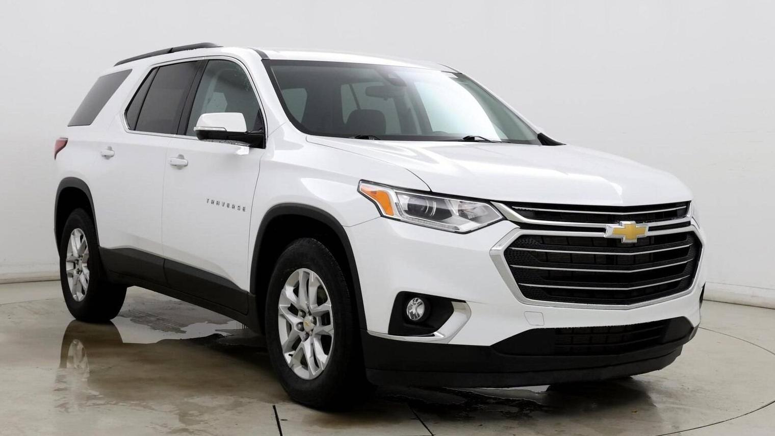 CHEVROLET TRAVERSE 2020 1GNEVMKW8LJ199627 image