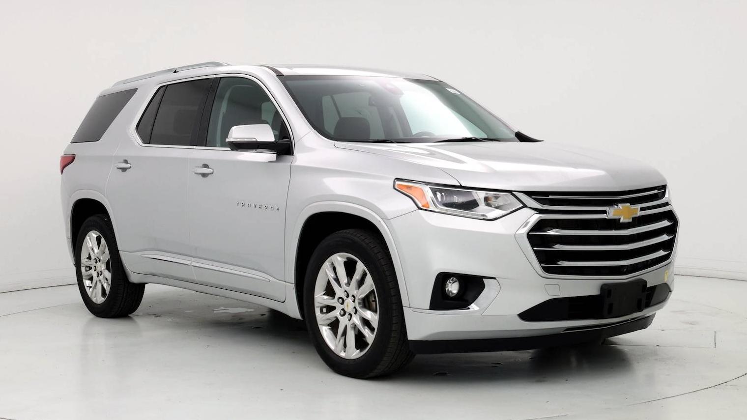 CHEVROLET TRAVERSE 2020 1GNEVNKW0LJ155546 image