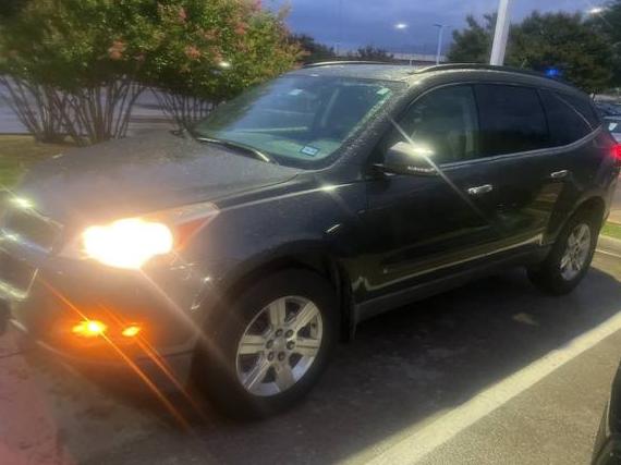 CHEVROLET TRAVERSE 2010 1GNLRGED9AS134090 image
