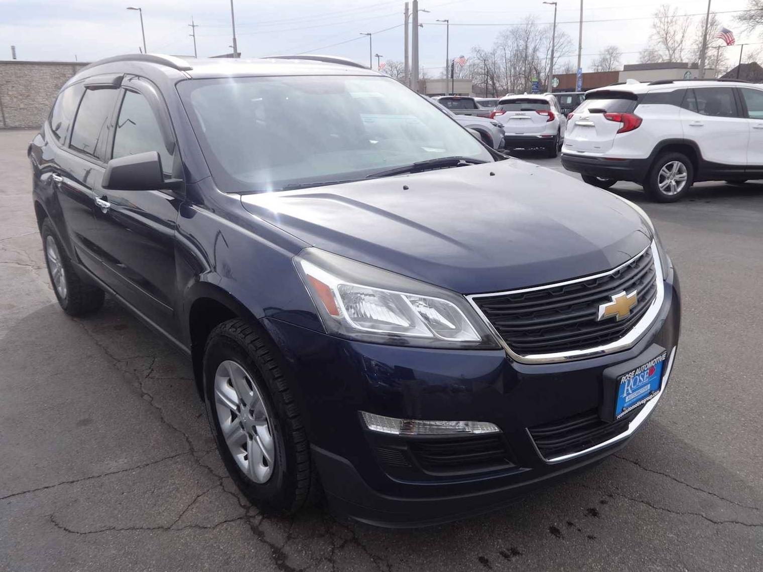 CHEVROLET TRAVERSE 2015 1GNKRFEDXFJ289461 image