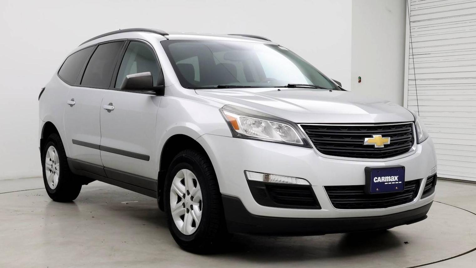 CHEVROLET TRAVERSE 2015 1GNKRFKD1FJ315675 image