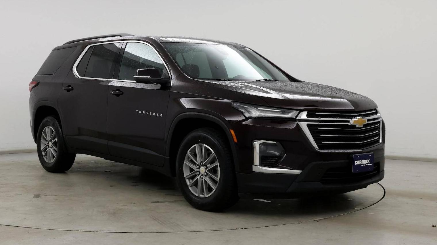 CHEVROLET TRAVERSE 2022 1GNEVGKW3NJ195103 image