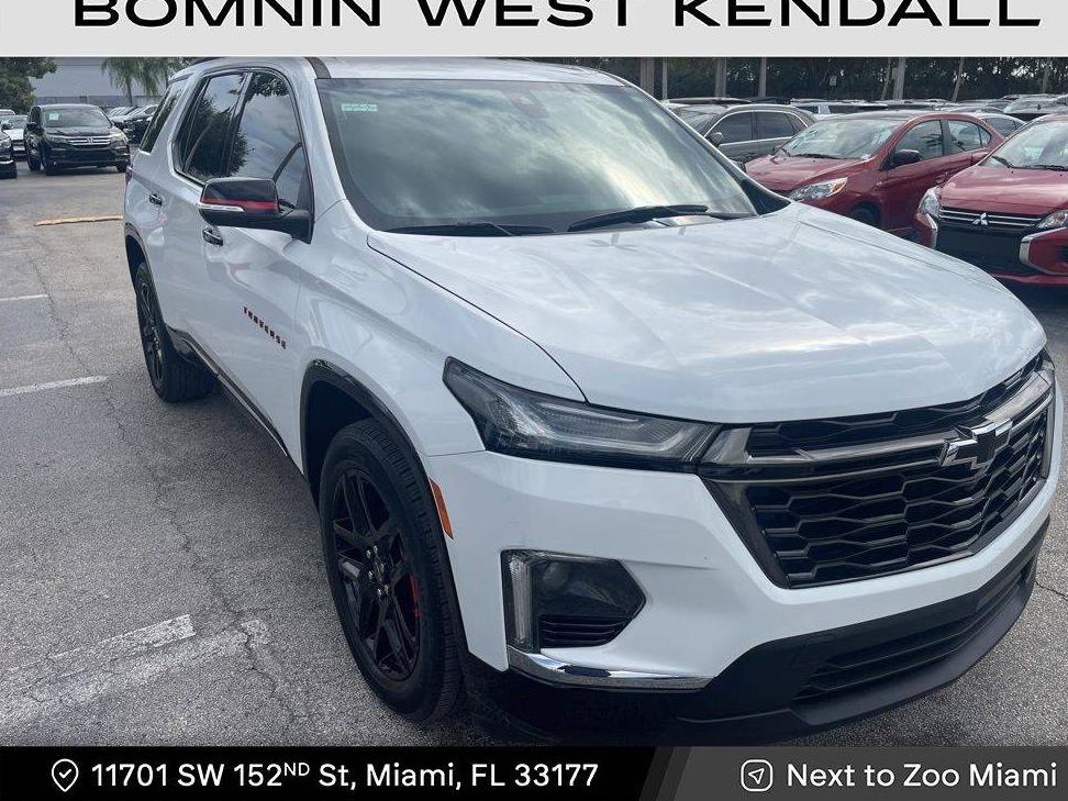 CHEVROLET TRAVERSE 2022 1GNERKKW7NJ184774 image