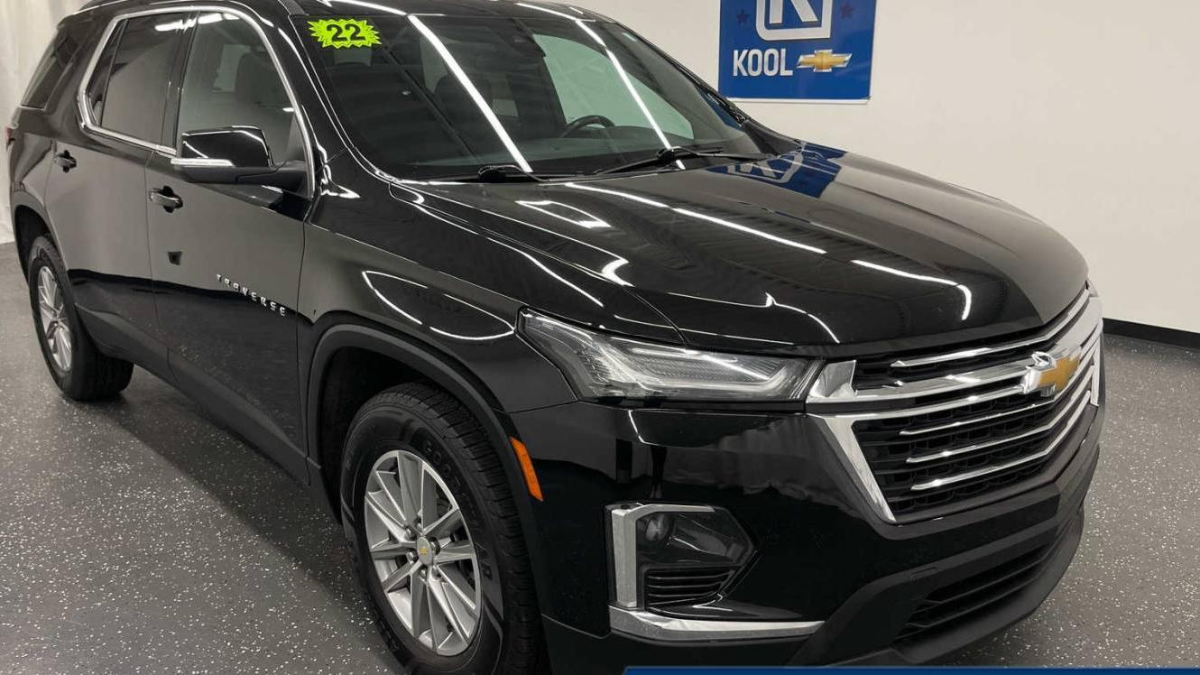 CHEVROLET TRAVERSE 2022 1GNEVGKW8NJ133681 image