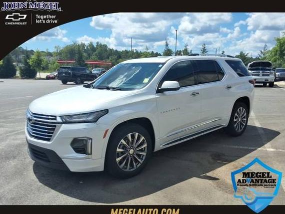 CHEVROLET TRAVERSE 2022 1GNEVKKW1NJ142399 image