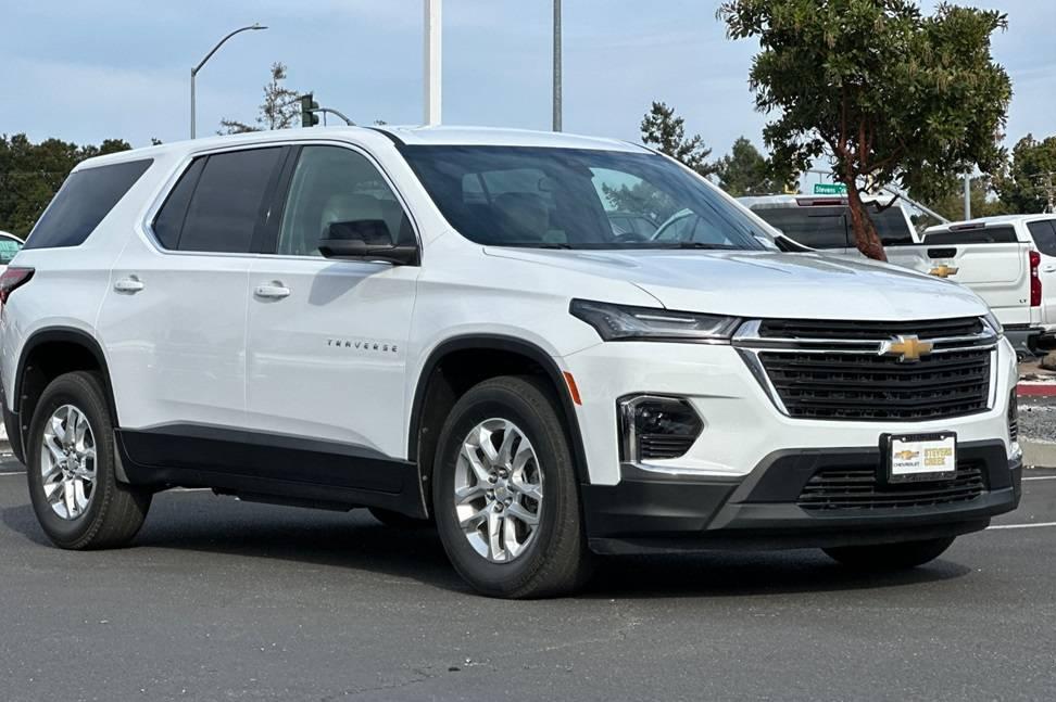 CHEVROLET TRAVERSE 2022 1GNERFKW4NJ150072 image