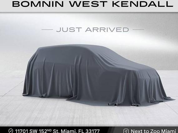 CHEVROLET TRAVERSE 2022 1GNERGKW1NJ163142 image