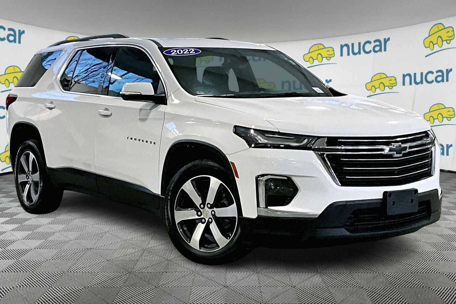 CHEVROLET TRAVERSE 2022 1GNEVHKW2NJ129969 image