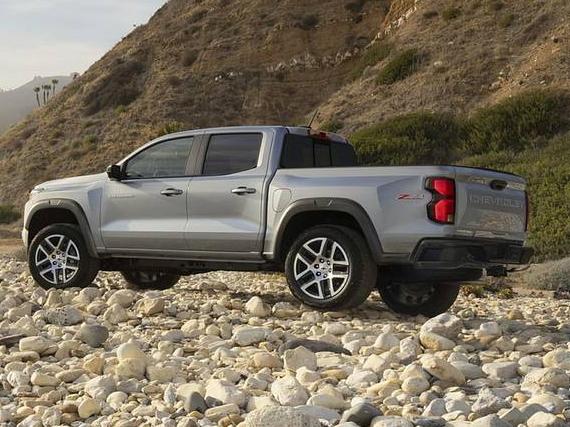 CHEVROLET COLORADO 2023 1GCPTDEK5P1247719 image