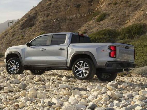 CHEVROLET COLORADO 2023 1GCPTDEKXP1199022 image