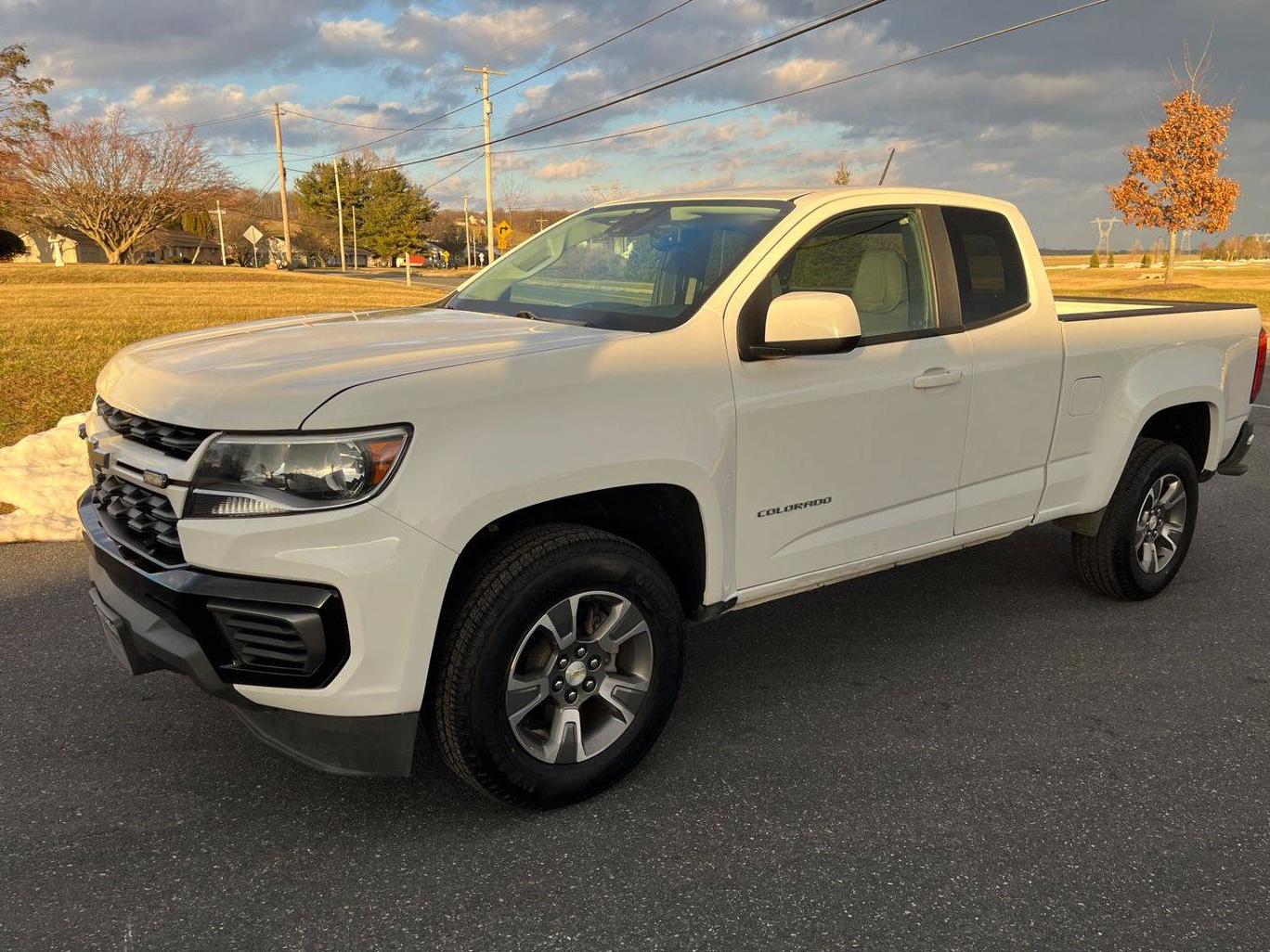 CHEVROLET COLORADO 2021 1GCHSCEA1M1229609 image