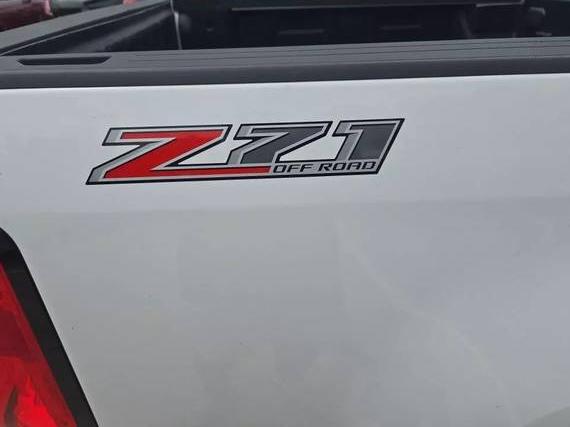 CHEVROLET COLORADO 2020 1GCGTDEN0L1232288 image